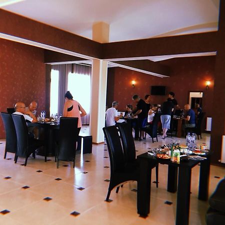 Tbili House Otel Tiflis Dış mekan fotoğraf